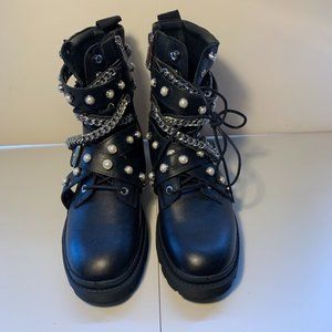 Zara's Multi Chain Combat Boot in Black Leather. Never Worn.